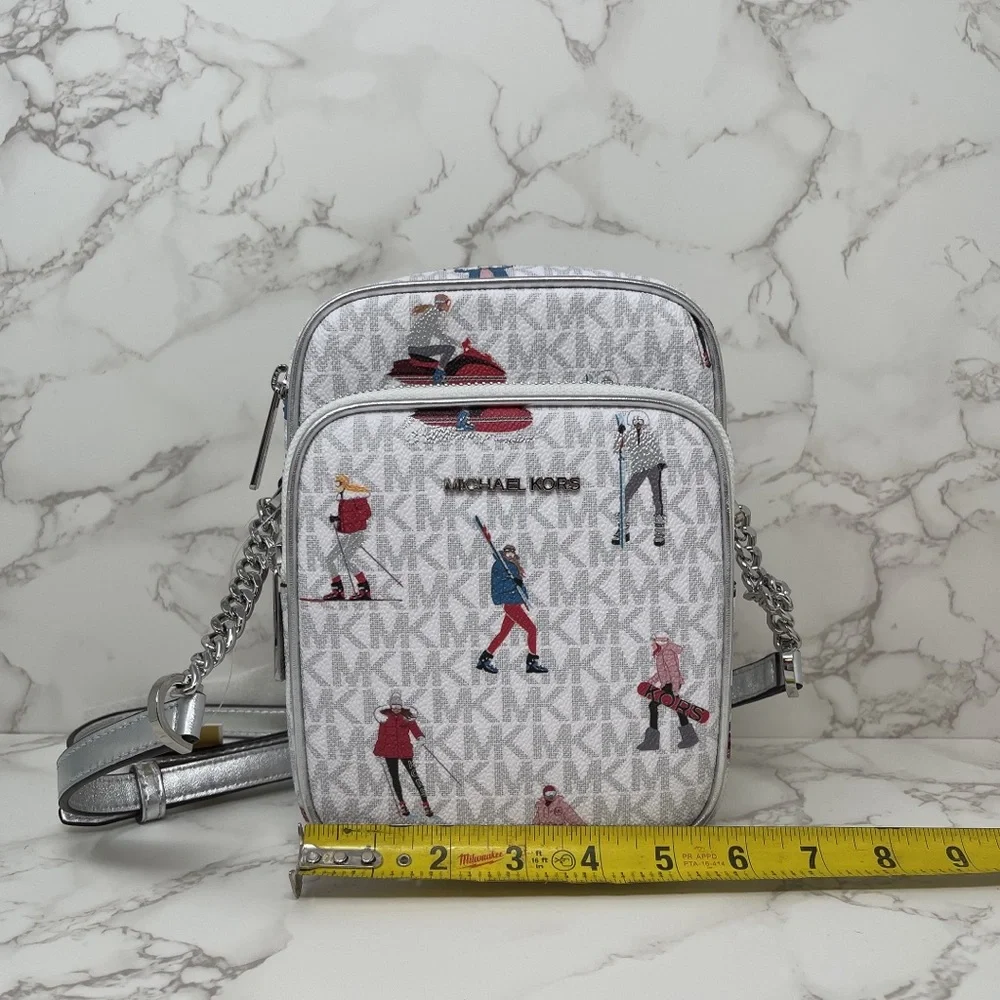 Michael Kors Jet Set Girls Chain Crossbody - Picture 3 of 9